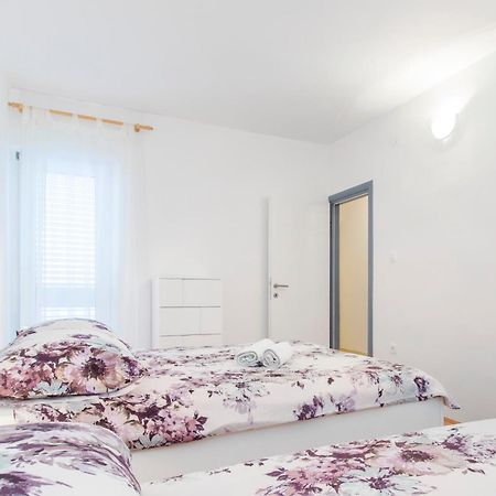 Apartmani Vesna Grebaštica Rom bilde