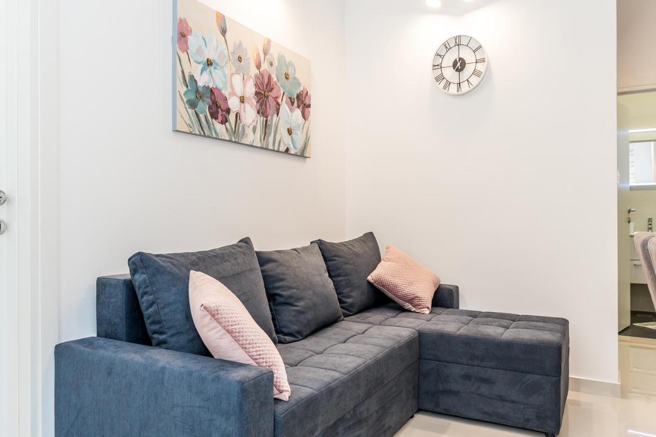 Apartmani Vesna Grebaštica Eksteriør bilde
