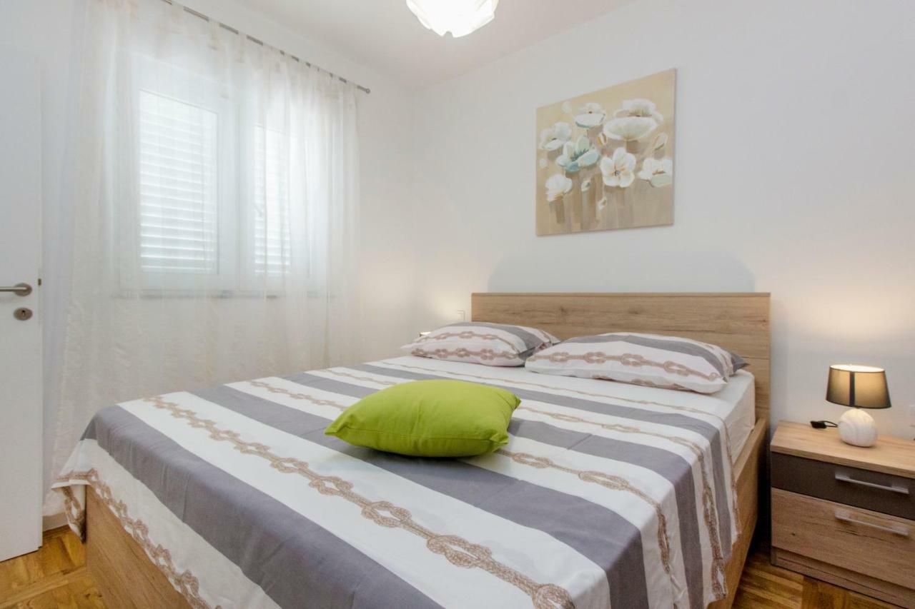 Apartmani Vesna Grebaštica Eksteriør bilde