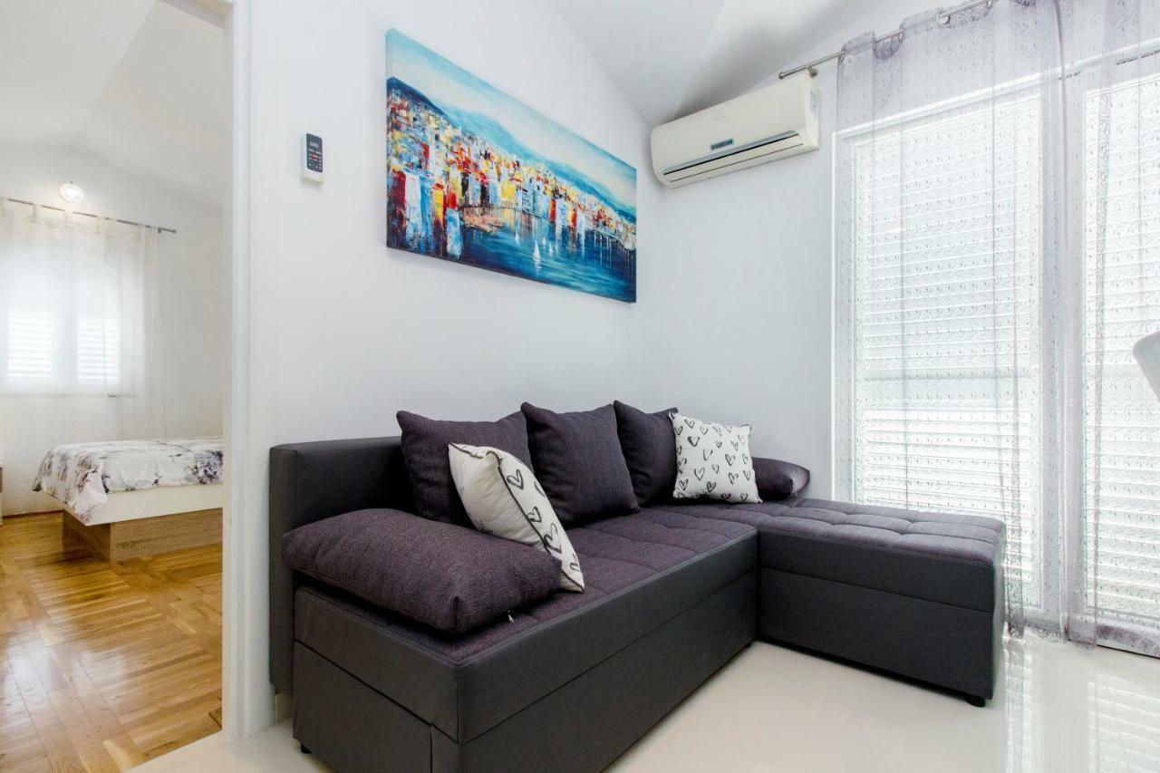 Apartmani Vesna Grebaštica Eksteriør bilde