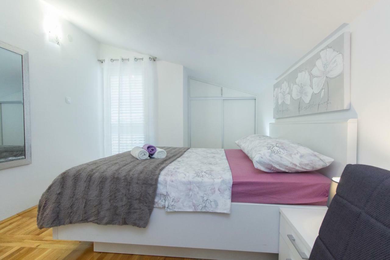 Apartmani Vesna Grebaštica Eksteriør bilde